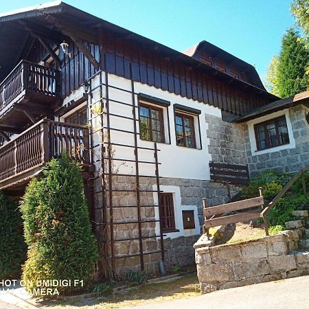 Penzion U Dvou Skal Йозефув-Дул Экстерьер фото